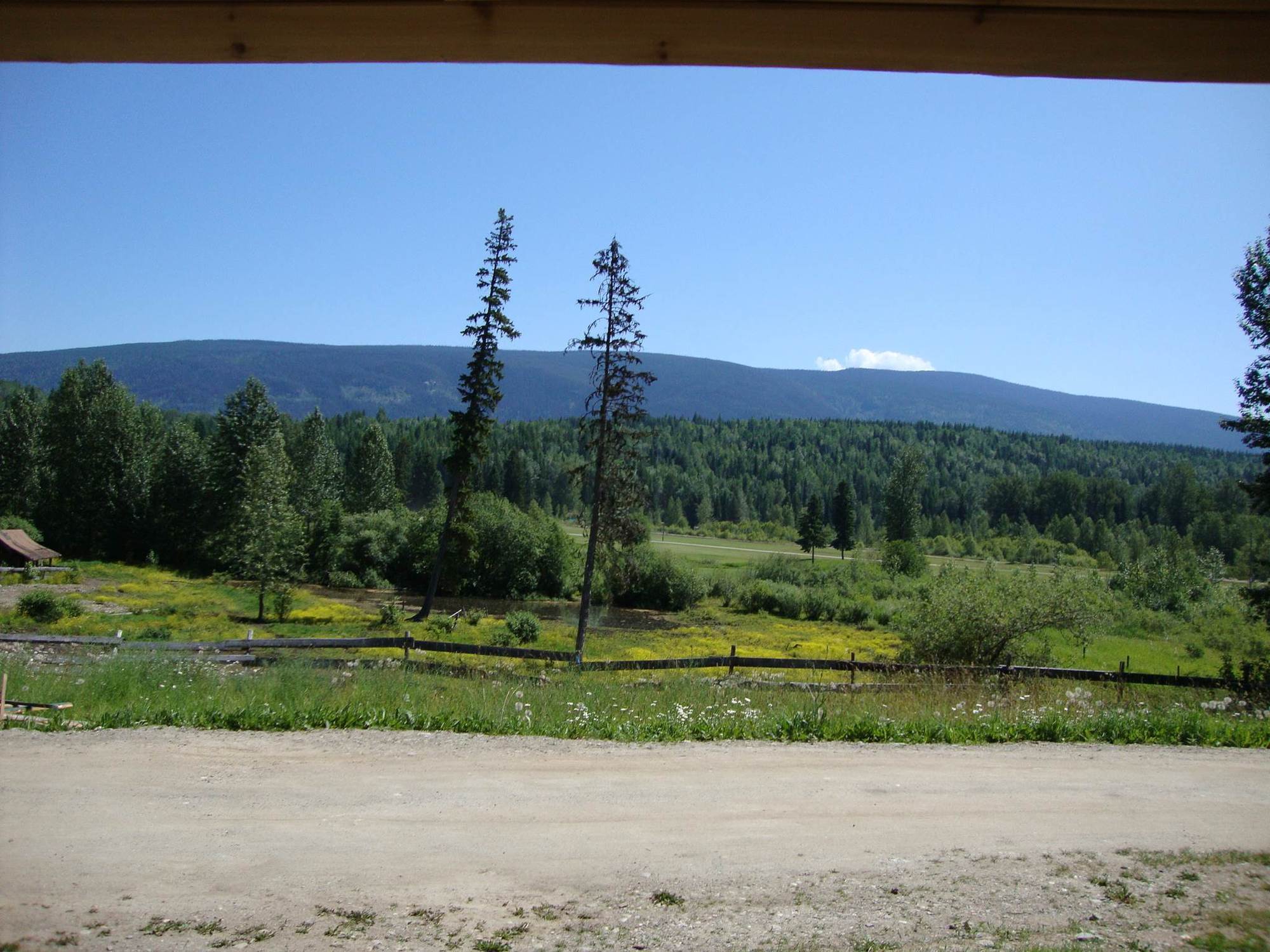 Helmcken Falls Lodge Cabin Rooms And Rv Park Клируотер Экстерьер фото