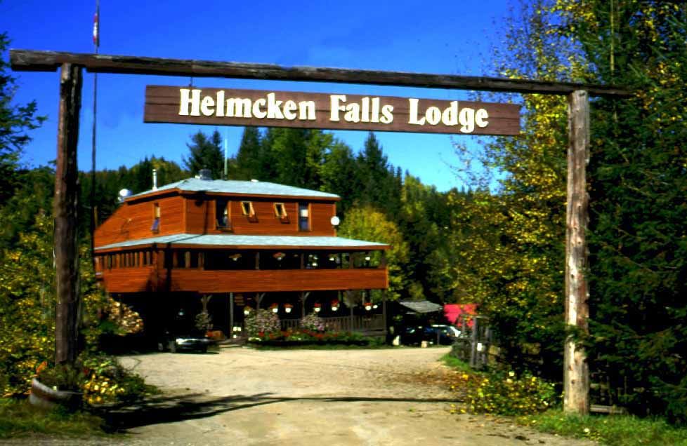 Helmcken Falls Lodge Cabin Rooms And Rv Park Клируотер Экстерьер фото